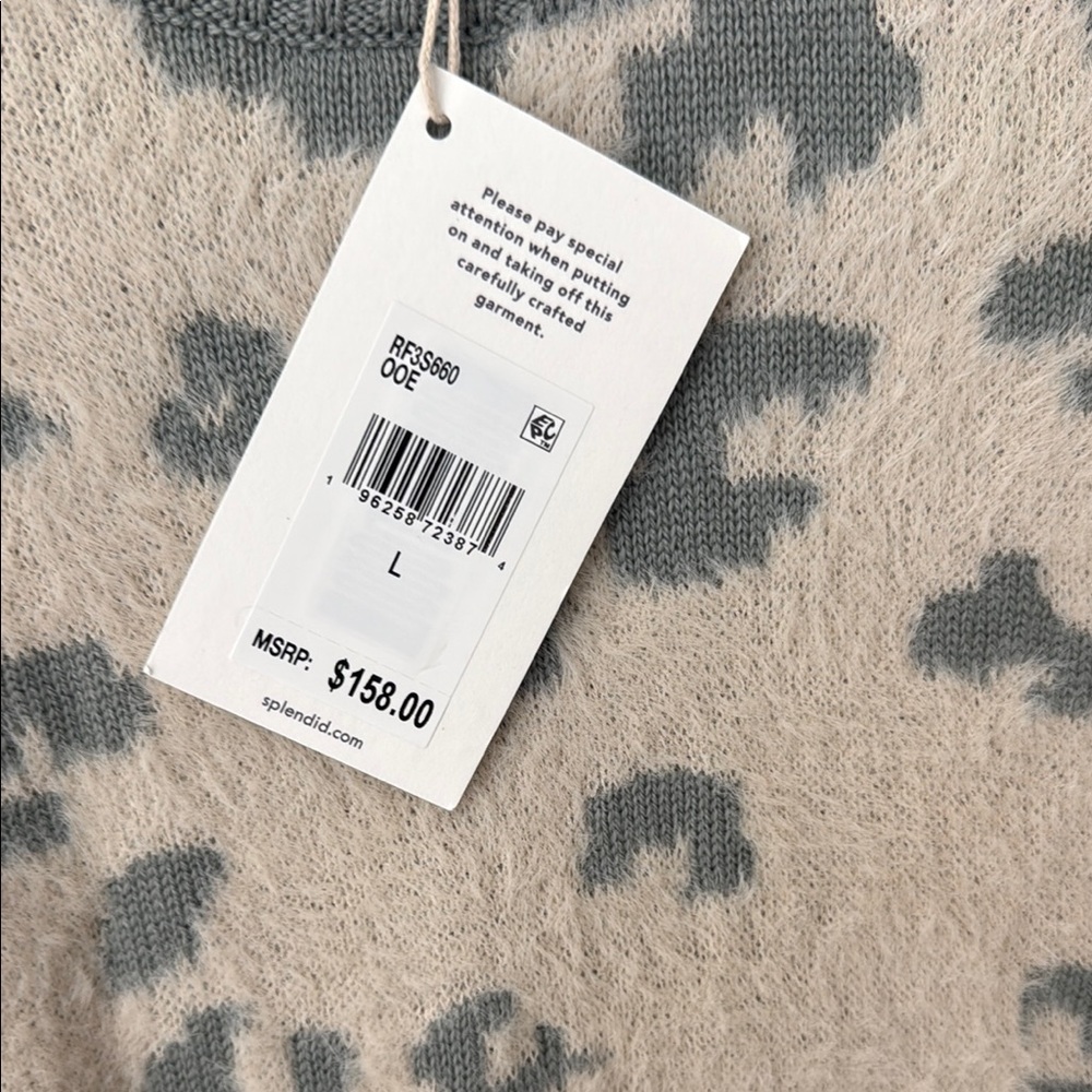 NWT Splendid Gray Leopard Print Women's Sweater - Picture 3 of 5